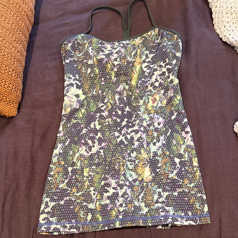 Power Y lululemon size 8 tank top